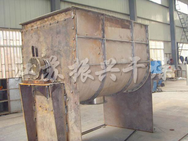 WLDH係列臥式螺（luó）帶混合機